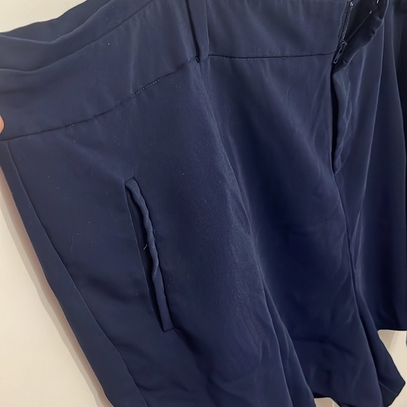 Navy high waisted shorts - Picture 3 of 5